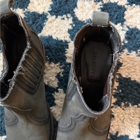 Liberty Black “Moneta” classic black leather boots. - Picture 6 of 8